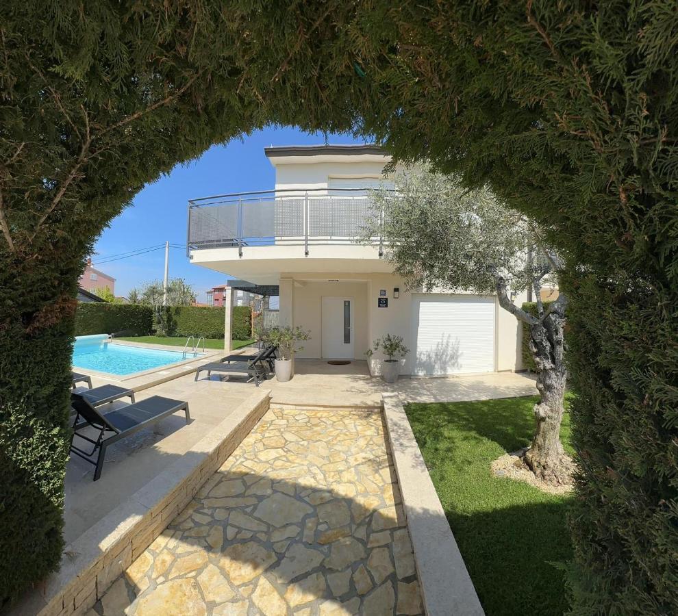 Villa Divina With Private Heated Pool Pula Exterior foto